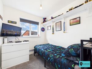 Bedroom- click for photo gallery